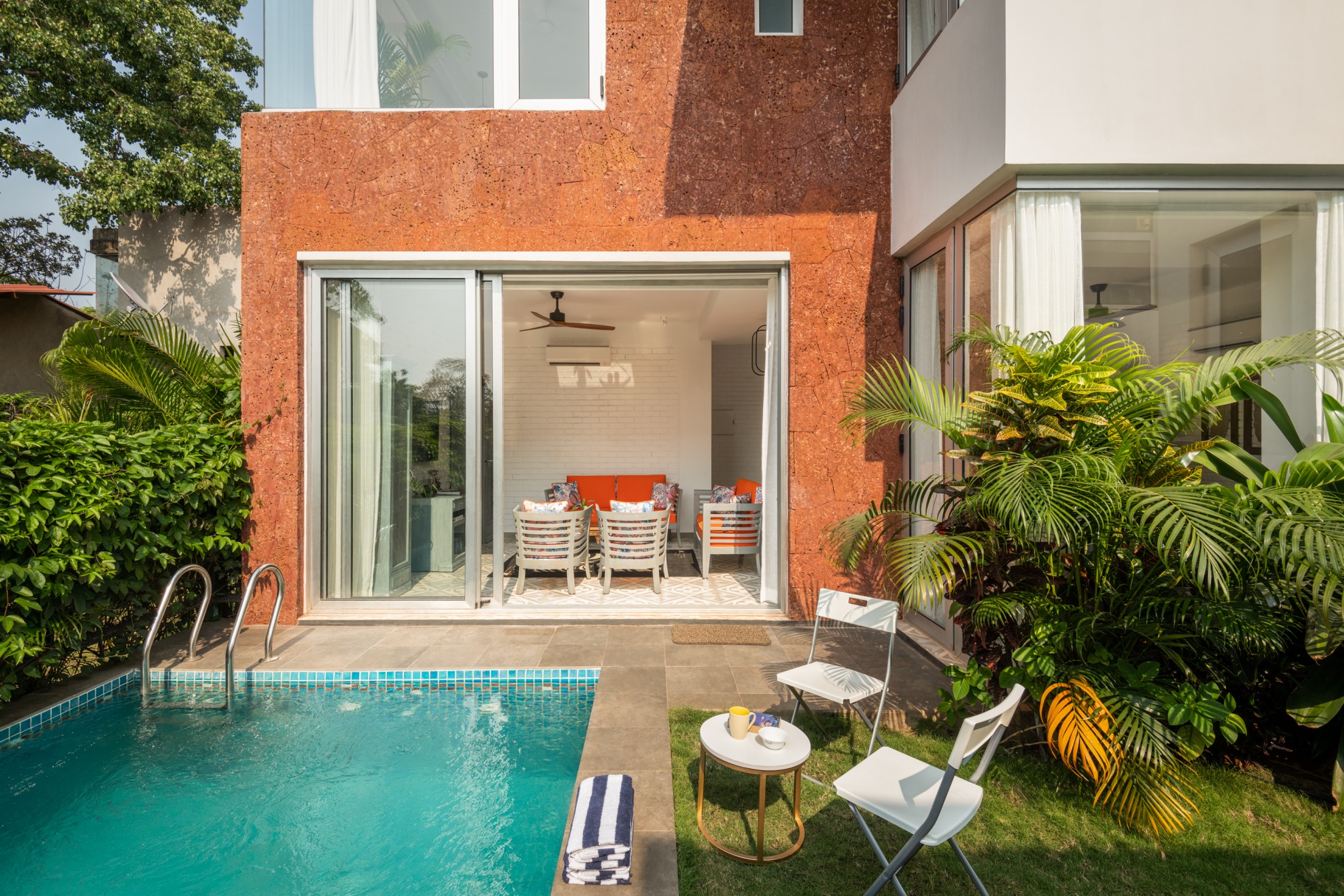 2BHKZV01(U8) - Vagator