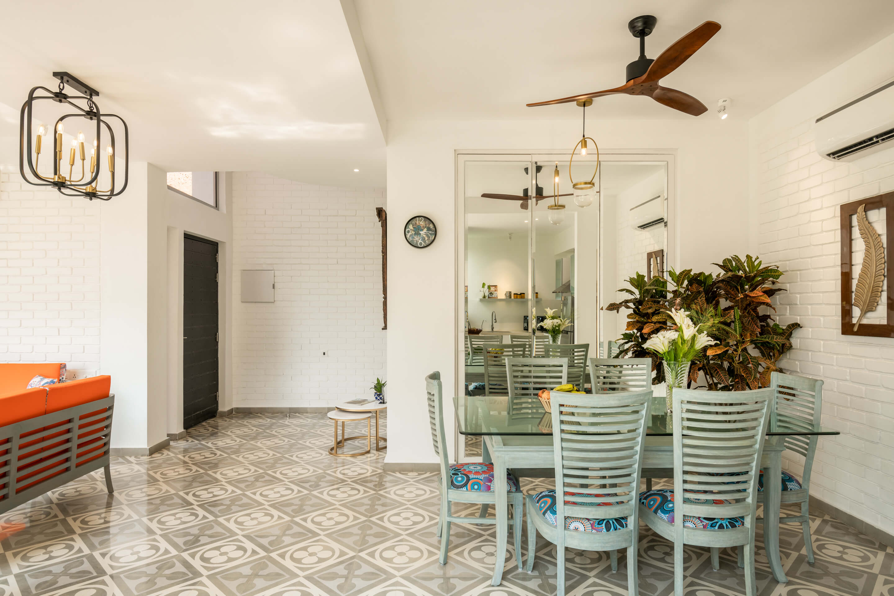 2BHKZV01(U8) - Vagator